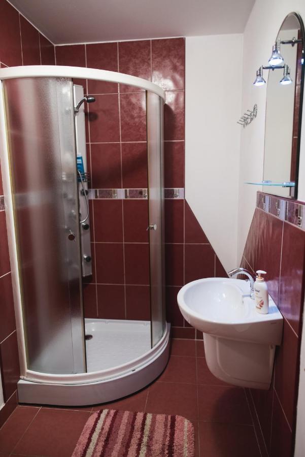 Smb Holiday Apartment Brasov Exterior photo